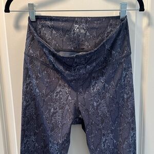 Zella Charcoal Snake Pattern Leggings